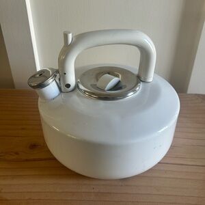 MCM  Copco Tea Kettle Pot  White Enamel Handle Button 2 3/4 Qt  Lebowitz Design